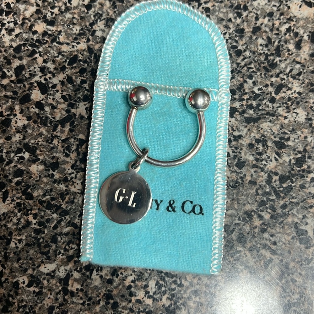 Vintage 80s Tiffany & Co. Horseshoe Sterling Keyring